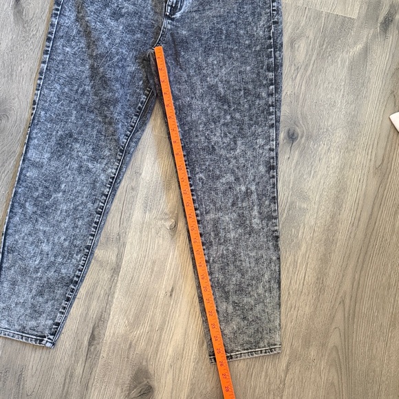 1822 Denim Charcoal Skinny Jeans - Picture 7 of 9